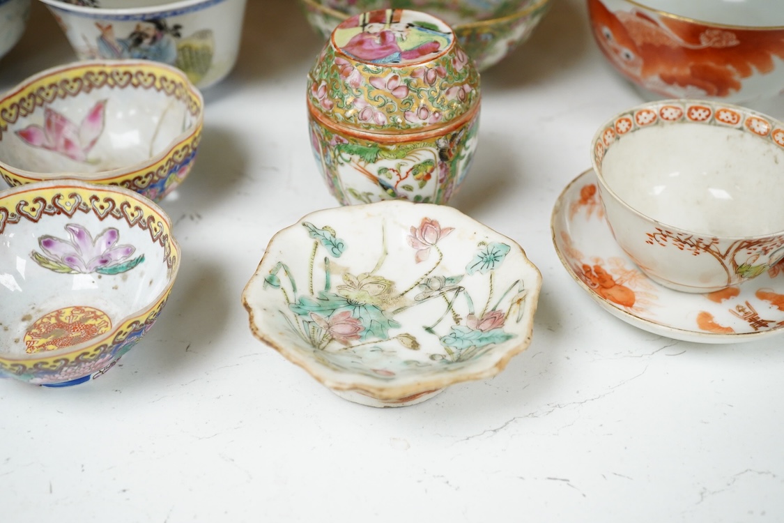 A small group of Chinese ceramics, 19th century and later